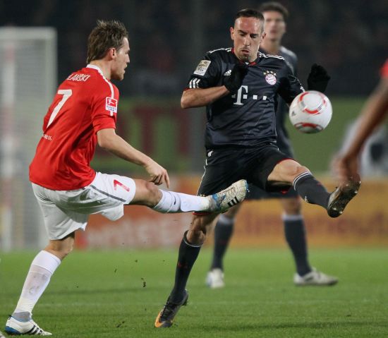 主教练不仅 主教练不仅