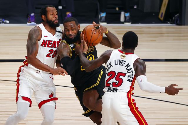 利用戴维斯 利用戴维斯