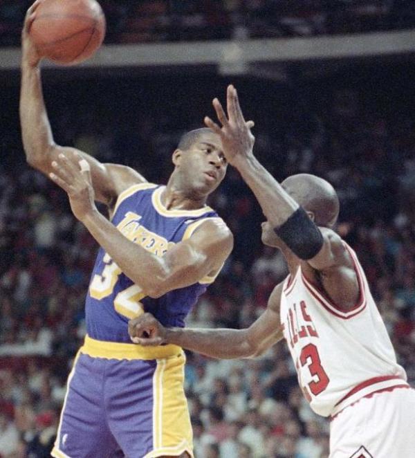 而是一次次 而是一次次