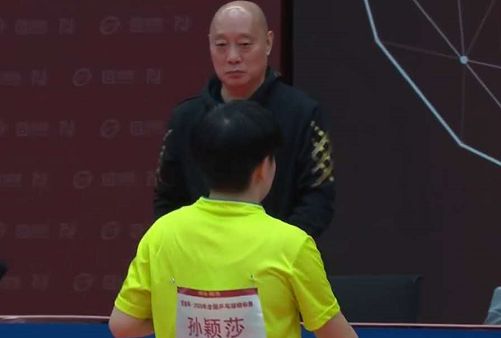 竞品中脱颖 竞品中脱颖