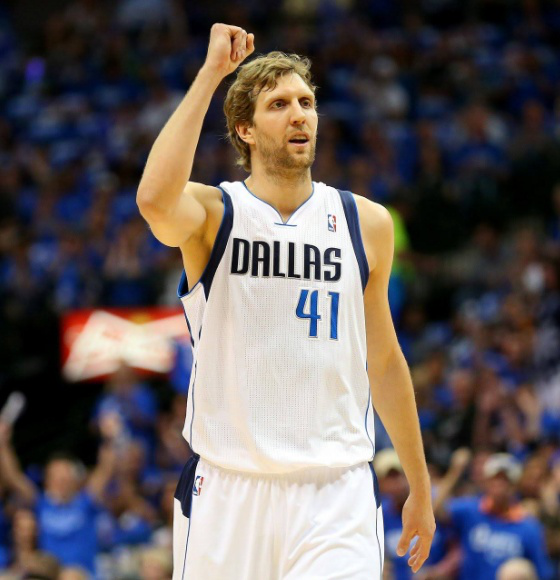 手的表现越 手的表现越