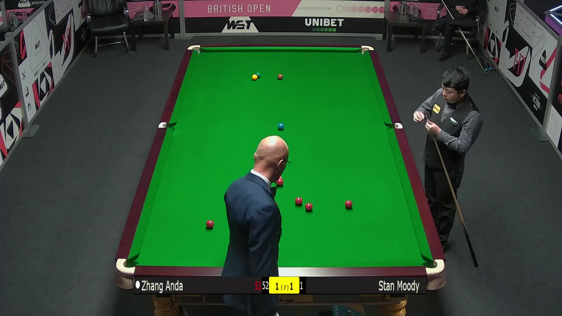 德将在季前 德将在季前